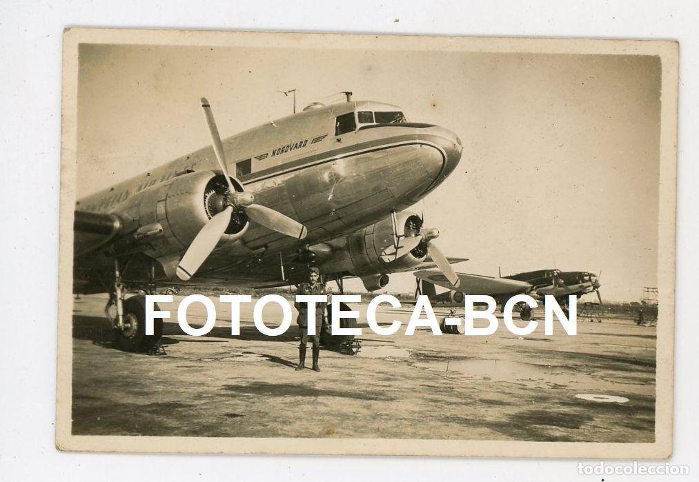 Fotograf&iacute;a antigua: FOTO ORIGINAL AVION DOUGLAS DC-3 NORWEGIAN AIRLINES HEINKEL FUERZA AEREA ESPA&Ntilde;OLA