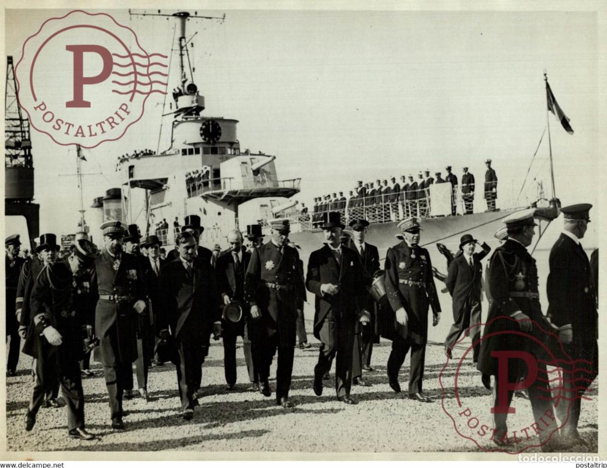 Fotografia antiga: CORTEGE PRESIDENTIEL QUITTANT LE VAUBAN 18*13CM Photo Meurisse Paris France collectionmeurisse