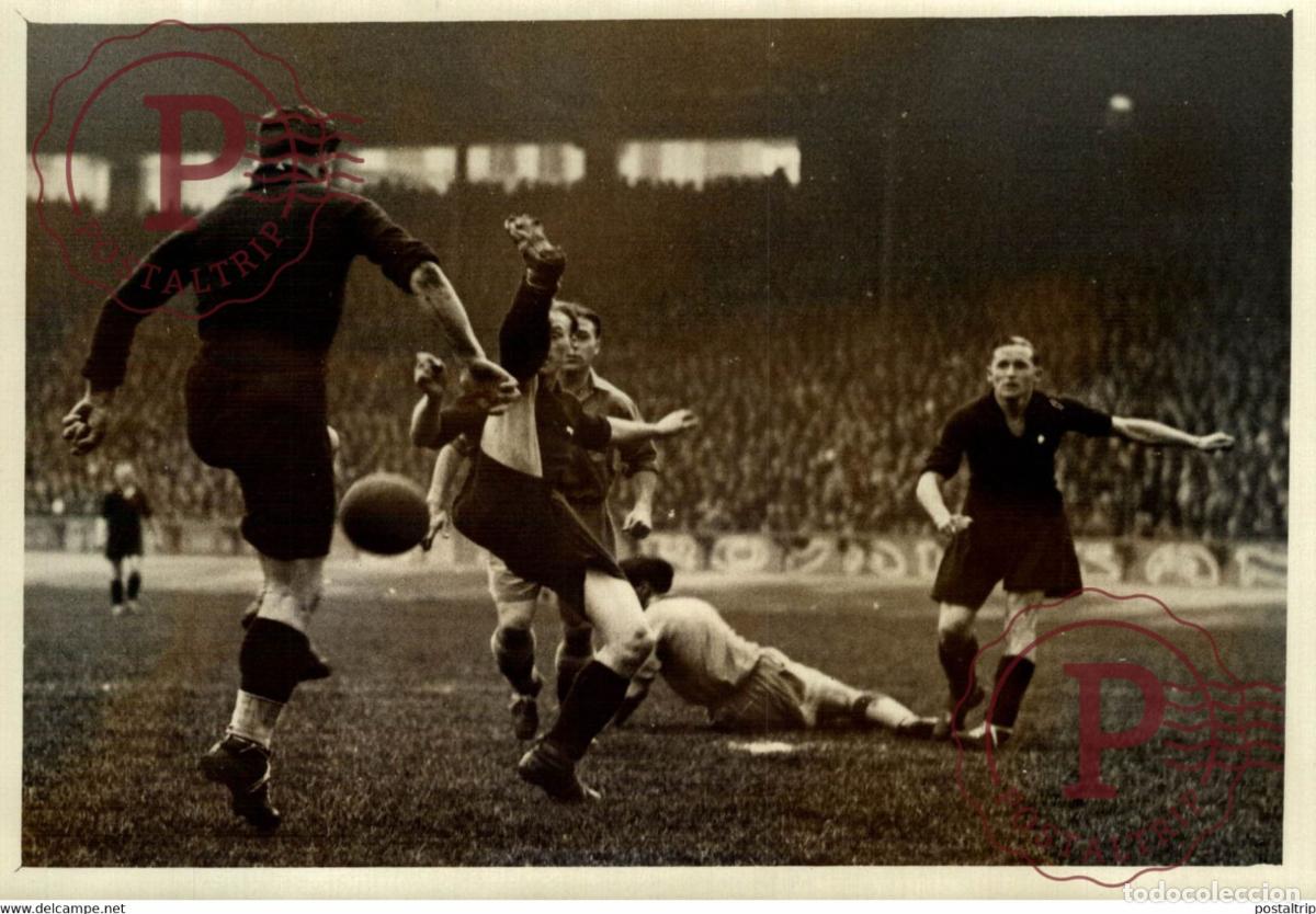 Fotograf&iacute;a antigua: FRANCE FOOTBALL NO EXTRA INFO 18*13CM Photo Meurisse Paris collectionmeurisse