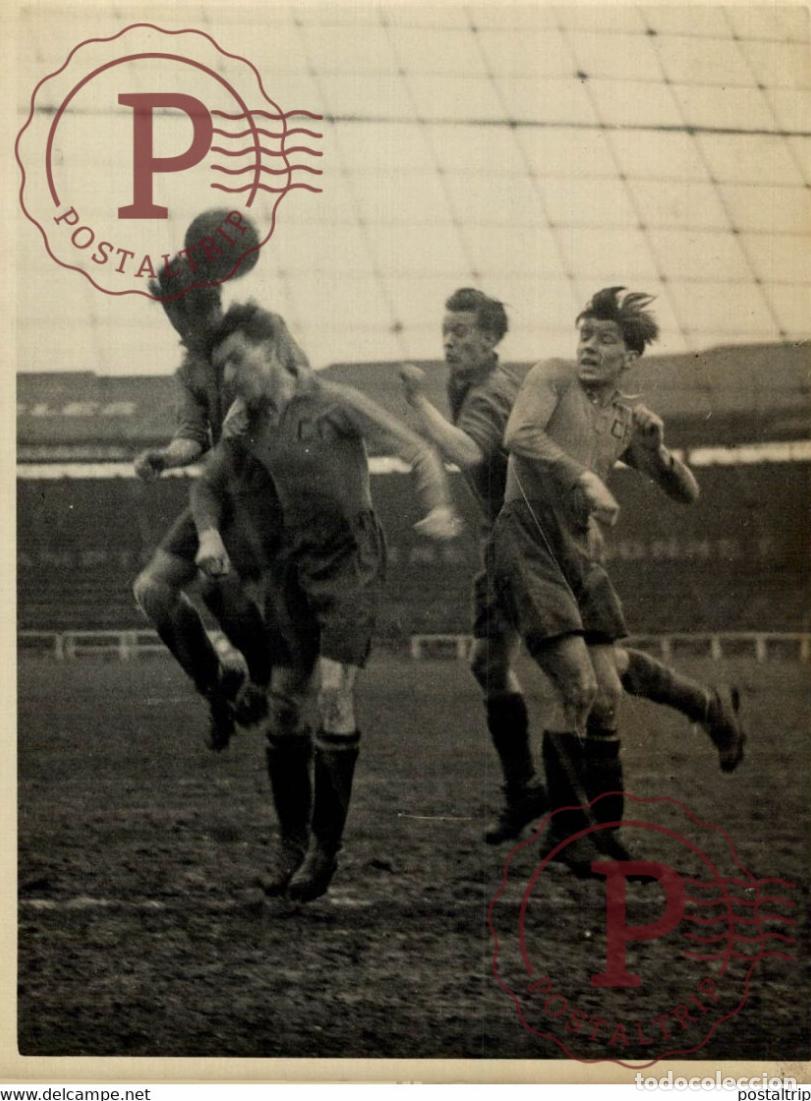 Fotograf&iacute;a antigua: FOOTBALL A BUFFALO STADE FRAN&Ccedil;AIS CONTRE CLUB FRANCAIS 18*13CM Photo Meurisse Paris collectionmeuri