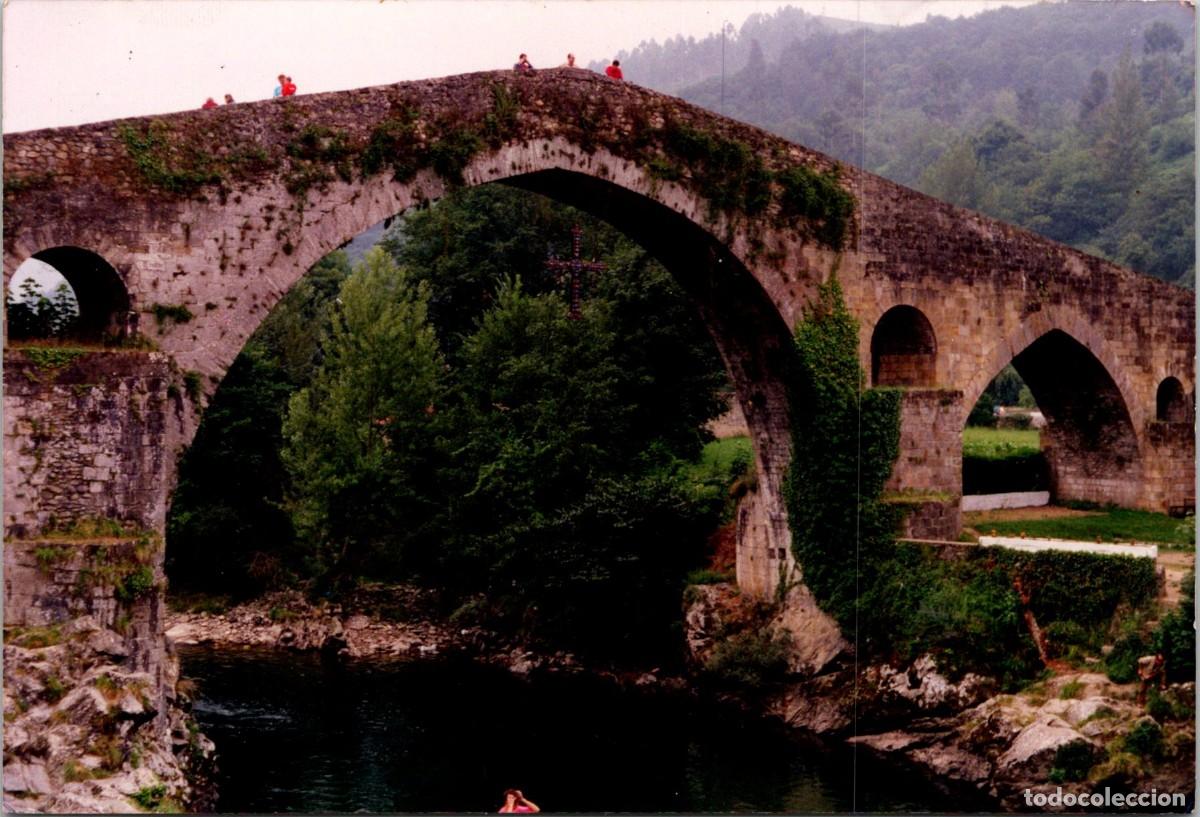 Fotograf&iacute;a antigua: Cangas de On&iacute;s - Puente Romano sobre el r&iacute;o Sella - Fotograf&iacute;a Fujicolor - 152x103mm