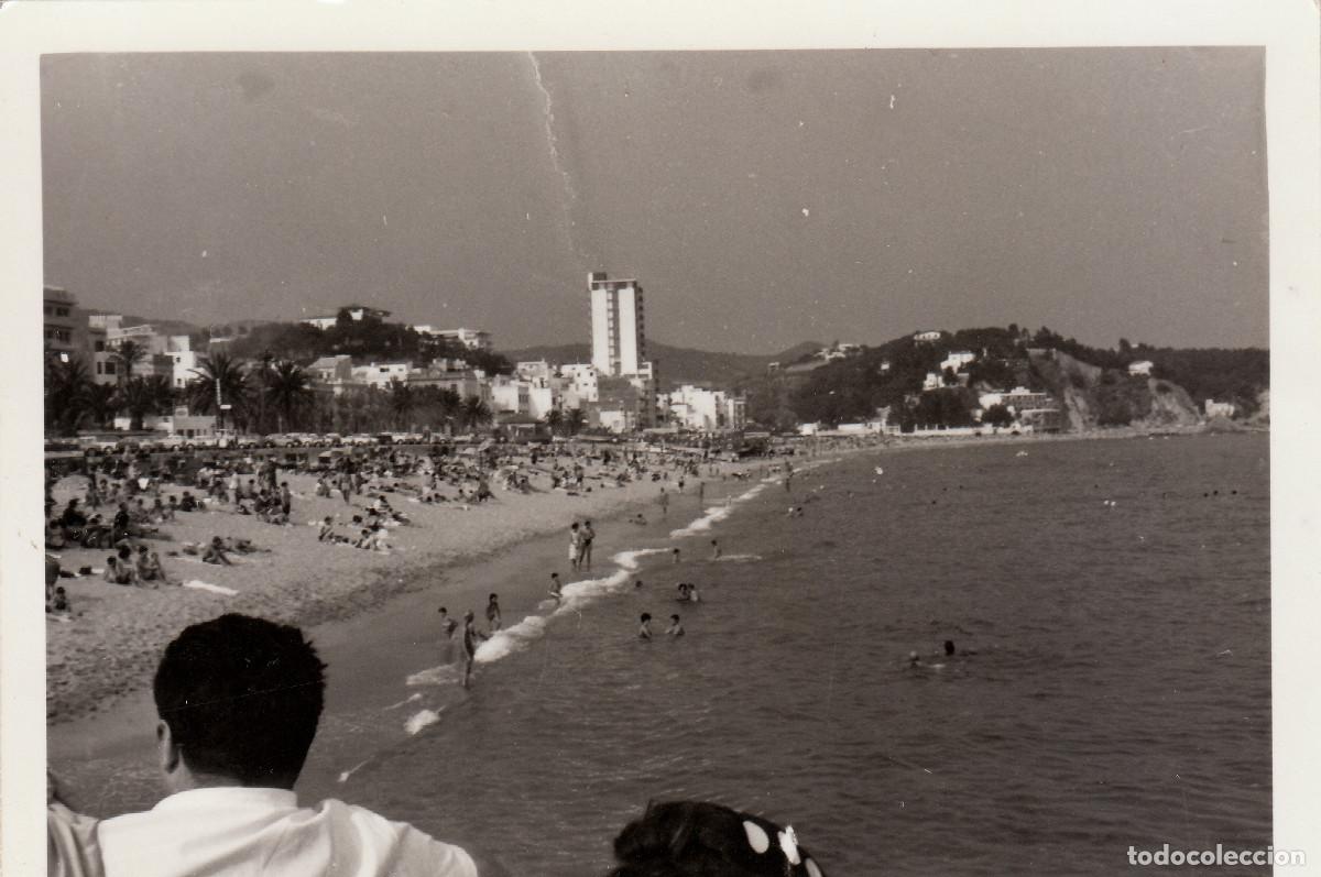 Fotograf&iacute;a antigua: Costa, playa, preciosa vista de Lloret de Mar, Girona. A&ntilde;os 50-60 pc
