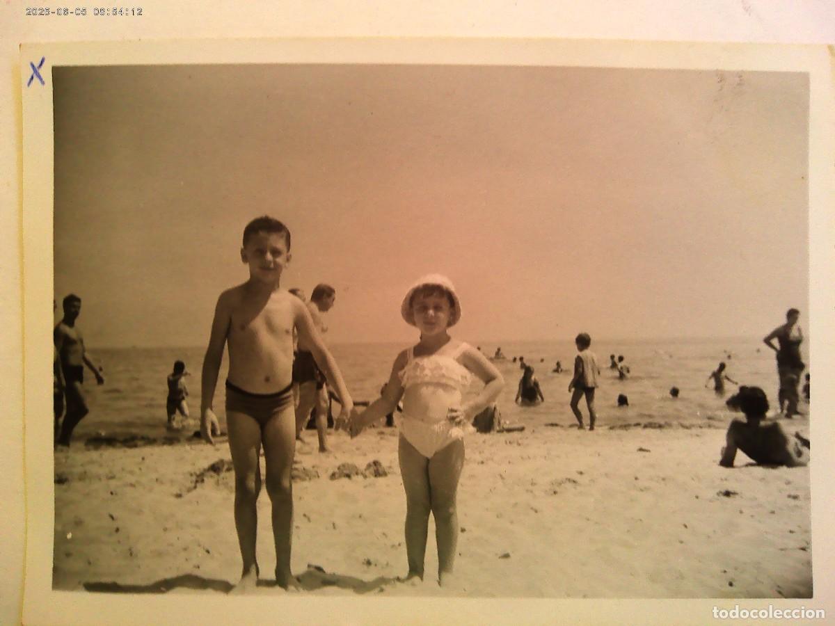 Fotograf&iacute;a antigua: FOTO DE NI&Ntilde;OS EN BA&Ntilde;ADOR EN LA PLAYA