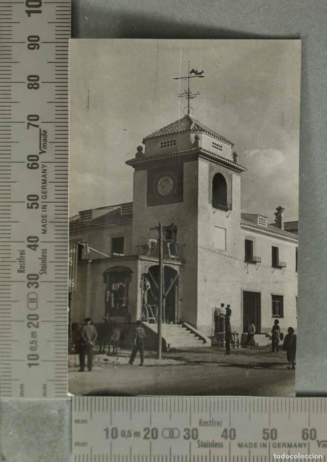 Fotograf&iacute;a antigua: FOTOGRAFIA. CONSTRUCCION DE LA LONJA. CARRETERA DE LA FUENSANTA. CORDOBA HACIA 1950