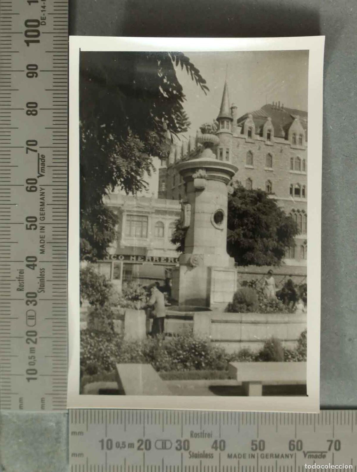 Fotograf&iacute;a antigua: FOTOGRAFIA. Casa Botines VISTA LEON. HACIA 1950