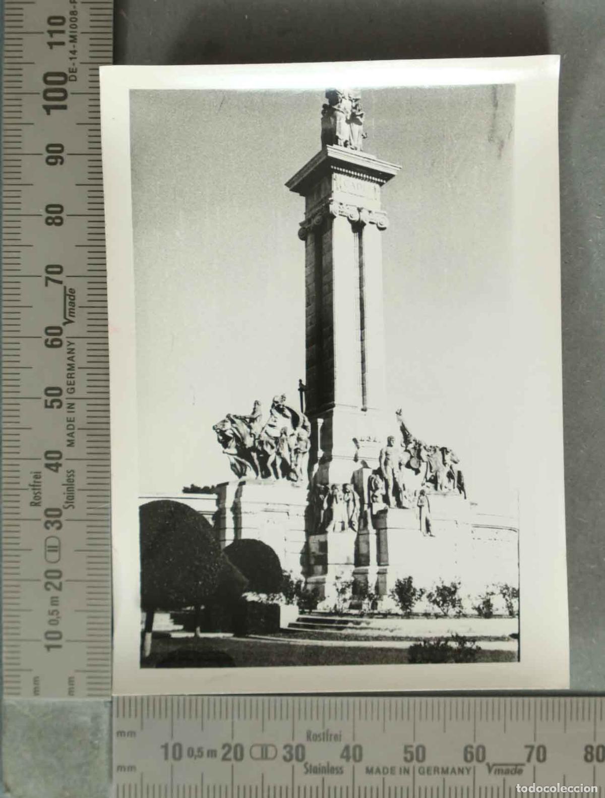 Fotograf&iacute;a antigua: FOTOGRAFIA. C&aacute;diz - Monumento a las Cortes de 1812 - Plaza de Espa&ntilde;a