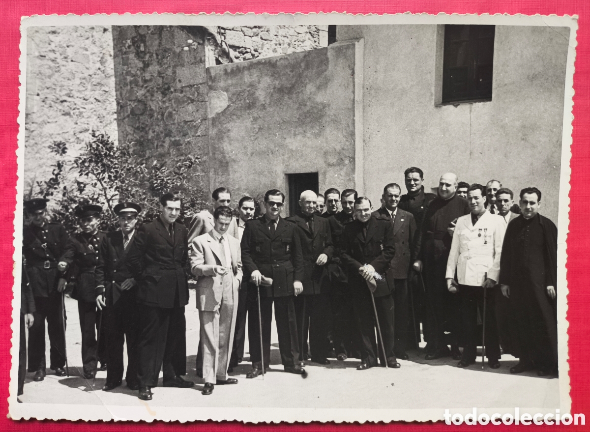 Fotograf&iacute;a antigua: ARGENTONA FESTA MAJOR FOTOGRAF&Iacute;A AJUNTAMENT AUTORIDADES MARESME BARCELONA 1945