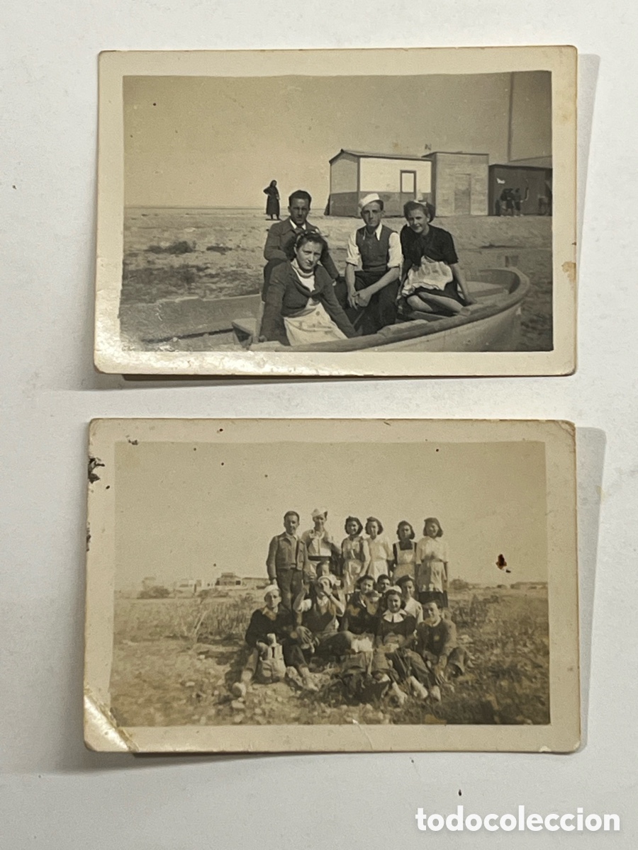 Fotograf&iacute;a antigua: BURRIANA (2) Fotograf&iacute;as Grupo de j&oacute;venes en las casetas de la playa (h.1930?) Med&iacute;das: 5 x 7 cm