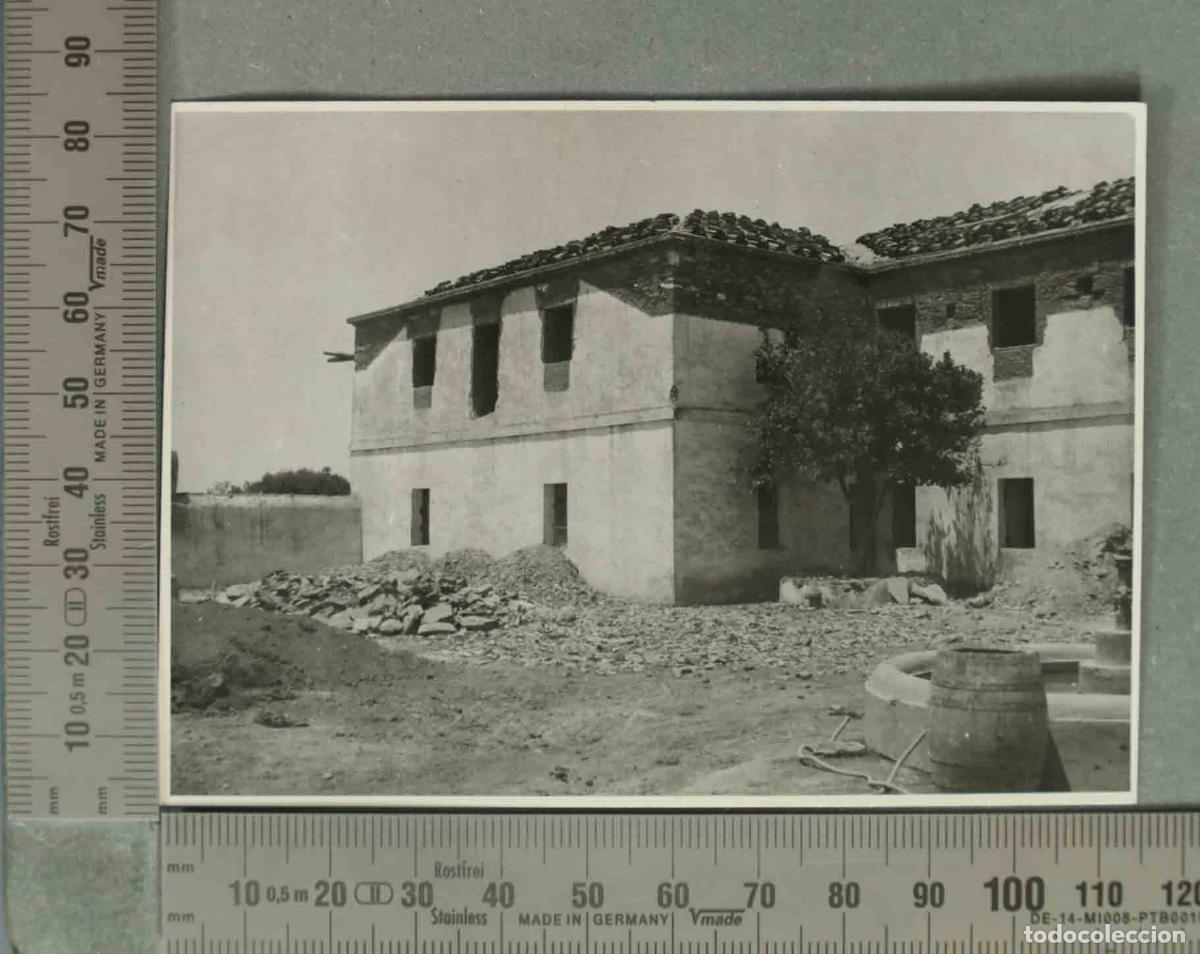 Fotograf&iacute;a antigua: FOTOGRAFIA. RECONSTRUCCION VIVIENDA. CLAVERIA HACIA 194O