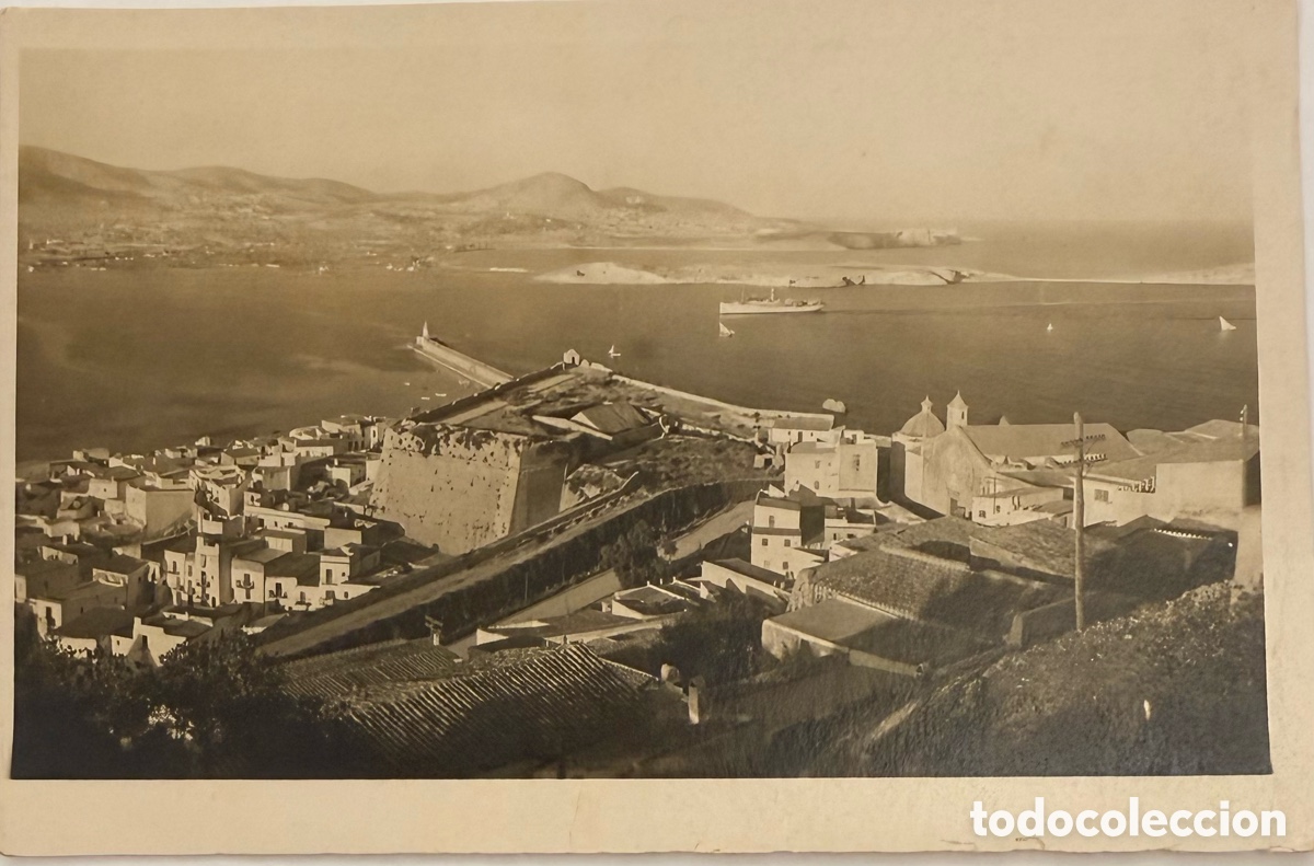 Fotografia antiga: Ibiza vistas a&eacute;rea de la ciudad Fotograf&iacute;a tipo postal