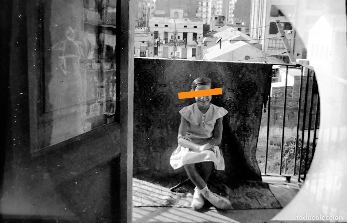 Fotograf&iacute;a antigua: Antiguo negativo de fotograf&iacute;a. Ni&ntilde;a. A&ntilde;os 20/30