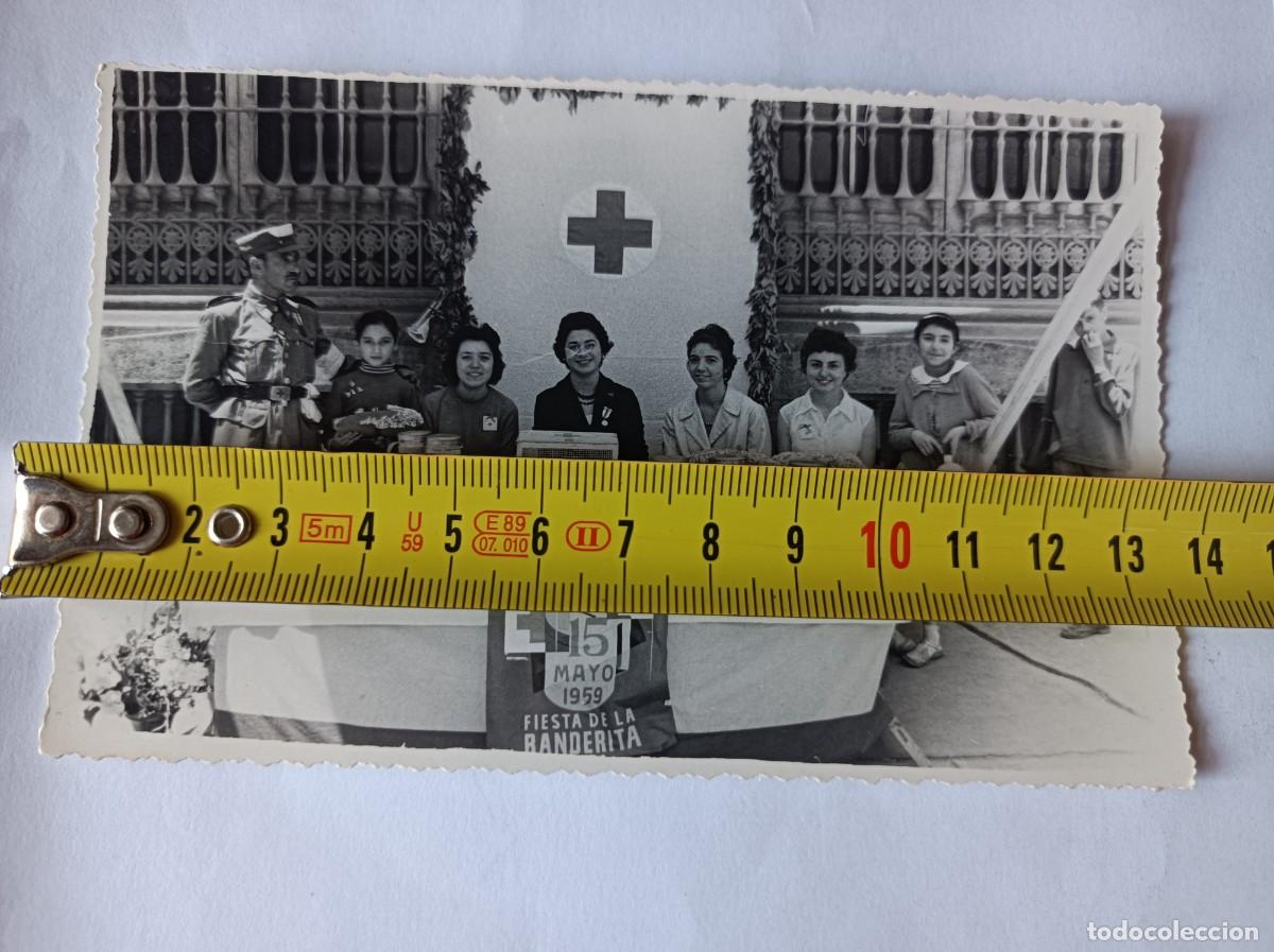 Alte Fotografie: FOTOGRAF&Iacute;A MESA VOLUNTARIAS DE LA CRUZ ROJA 1957 FIESTA DE LA BANDERITA