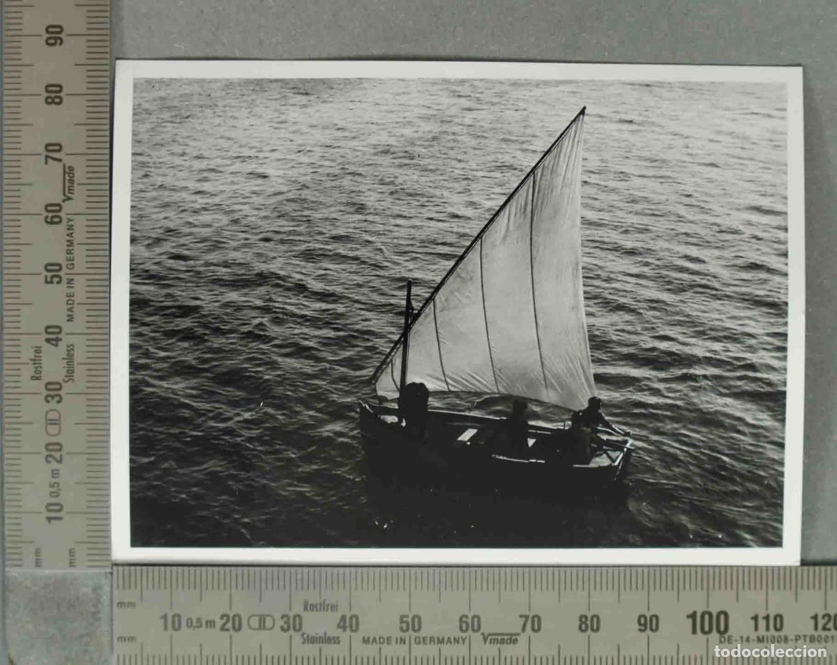 Fotografia antiga: FOTOGRAFIA. EMBARCACION A VELA. SANTANDER HACIA 1940