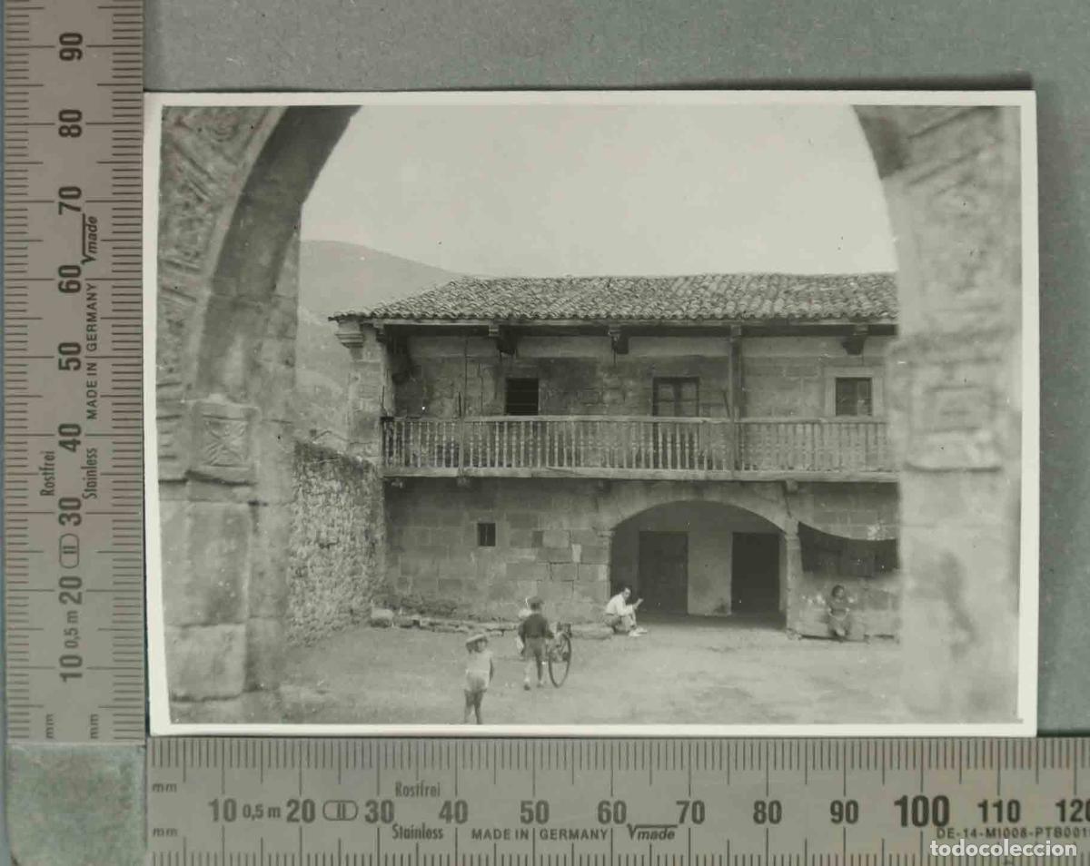 Fotografia antiga: FOTOGRAFIA. CASA INDIANO. PUEBLO A IDENTIFICAR. SANTANDER HACIA 1940