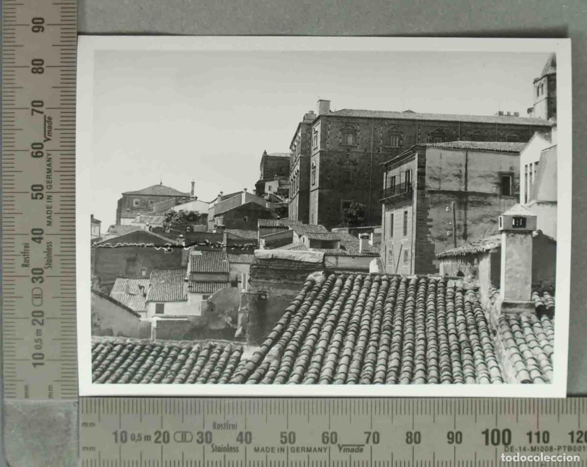 Fotografia antica: FOTOGRAFIA. VISTA DE CACERES HACIA 1940