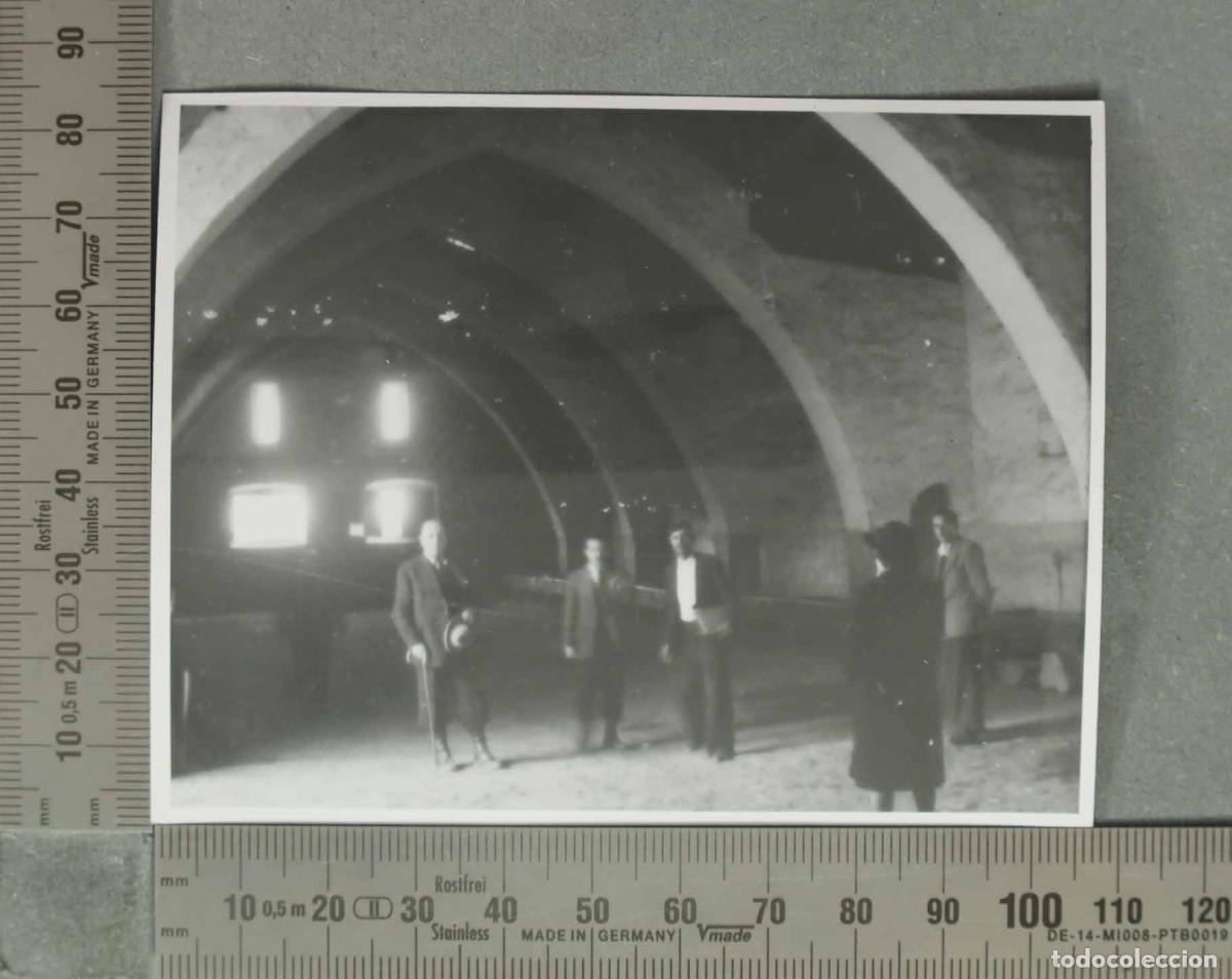 Fotografia antiga: FOTOGRAFIA. VISTA INTERIOR GRANJA O SIMILAR. HACIA 1940