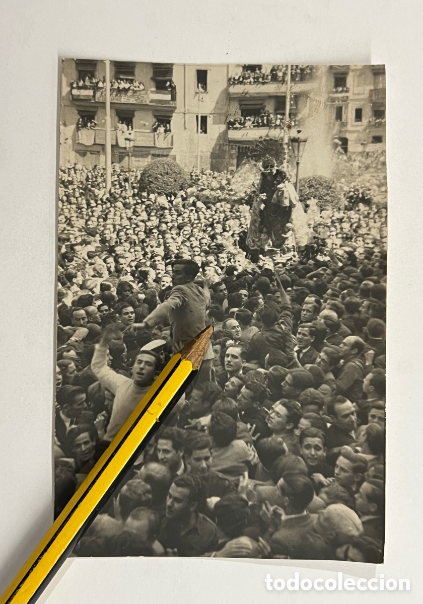 Fotograf&iacute;a antigua: VALENCIA A SU PATRONA.. Traslado de la Mare de D&eacute;u dels Desamparats &hellip; (h.1950?)