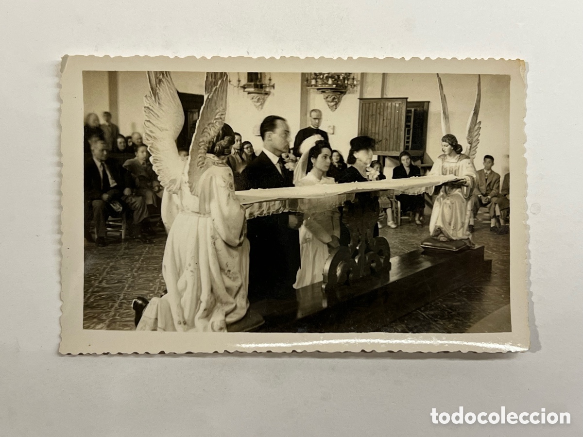 Photographie ancienne: MISA DE VELACIONES..? Antigua fotograf&iacute;a de una Boda de las de antes&hellip; Valencia (h.1945?)
