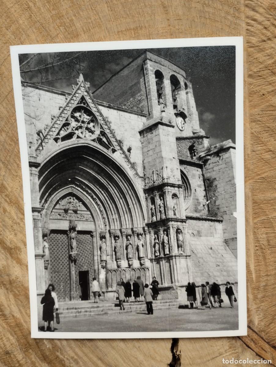 Photographie ancienne: Fotograf&iacute;a antigua Bas&iacute;lica Arciprestal de Santa Mar&iacute;a la Mayor en Morella (Castell&oacute;n). A&ntilde;o 1969