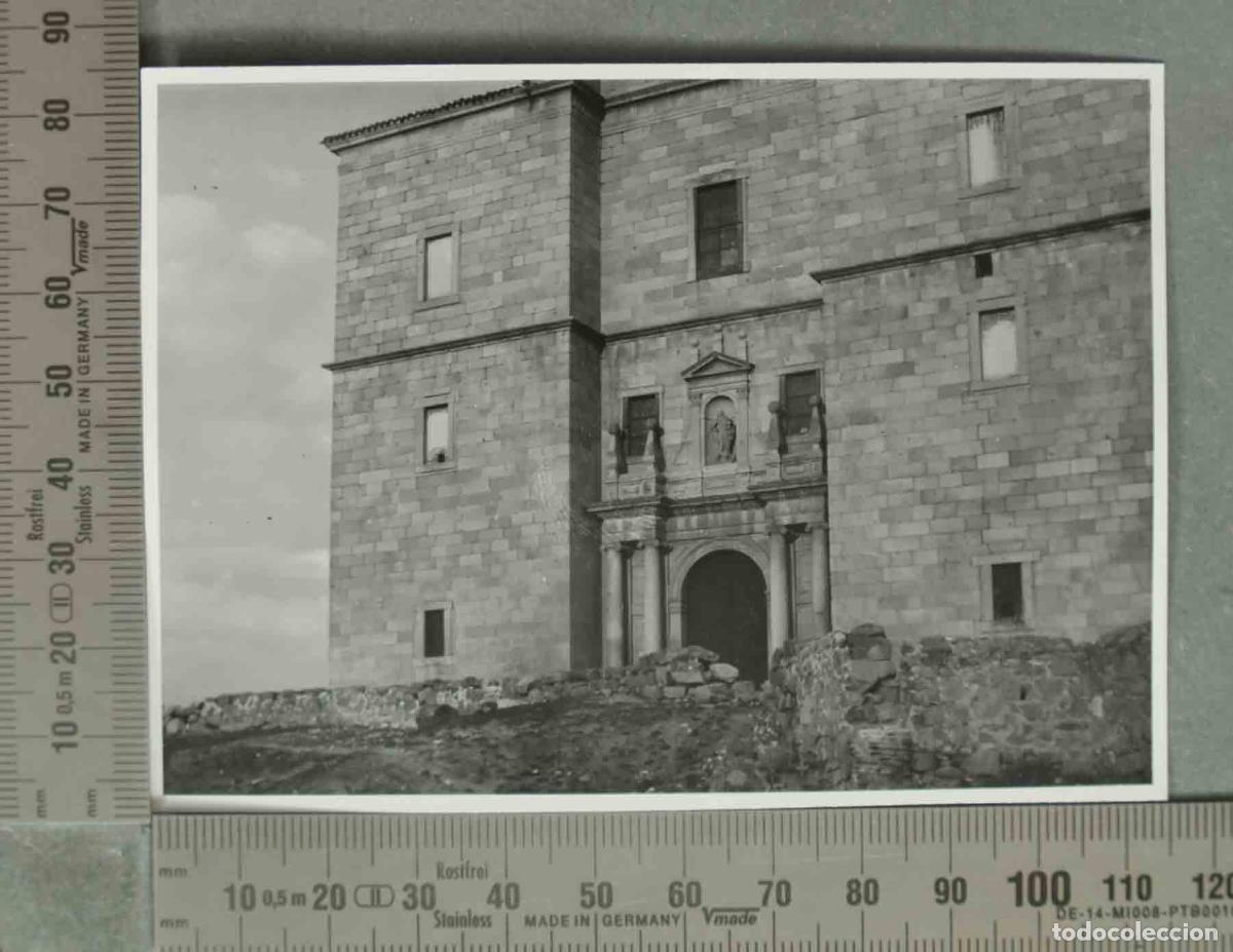 Fotograf&iacute;a antigua: FOTOGRAFIA. Iglesia de San Sebasti&aacute;n. VILLACASTIN. HACIA 1940