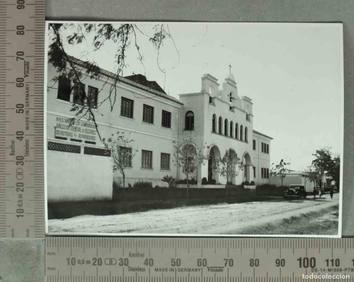 Fotograf&iacute;a antigua: FOTOGRAFIA. EDIFICIO DE DIRECCION GENERAL DE REGIONES DEVASTADAS. HACIA 1940