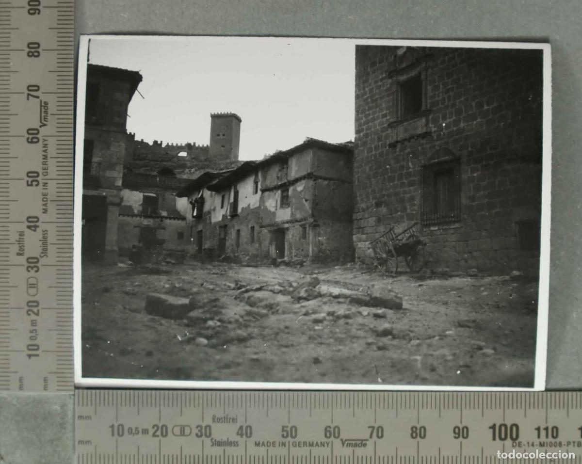 Fotograf&iacute;a antigua: FOTOGRAFIA. VISTA DE PE&Ntilde;ARANDA DE DUERO. DIRECCION GENERAL DE REGIONES DEVASTADA