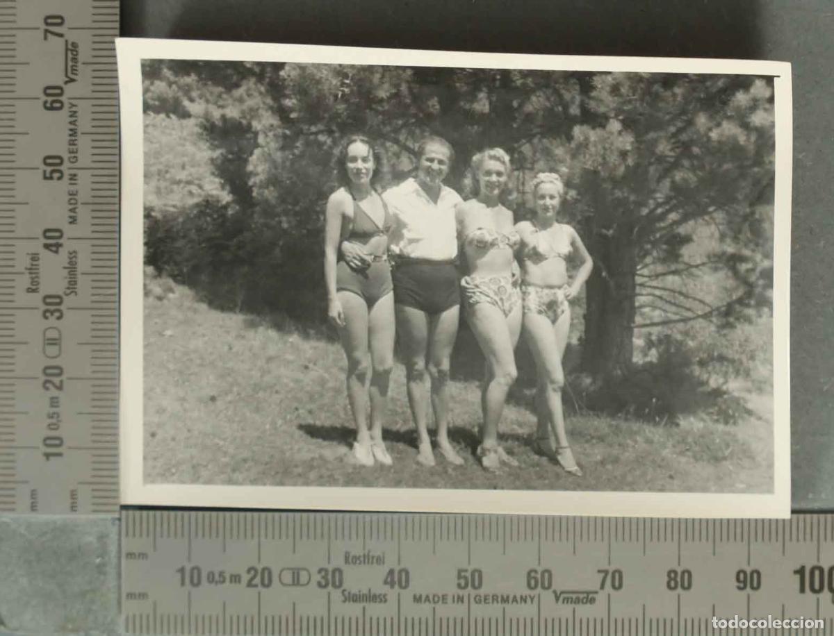 Fotograf&iacute;a antigua: FOTOGRAFIA. Grupo ba&ntilde;istas - RIO HACIA 1950