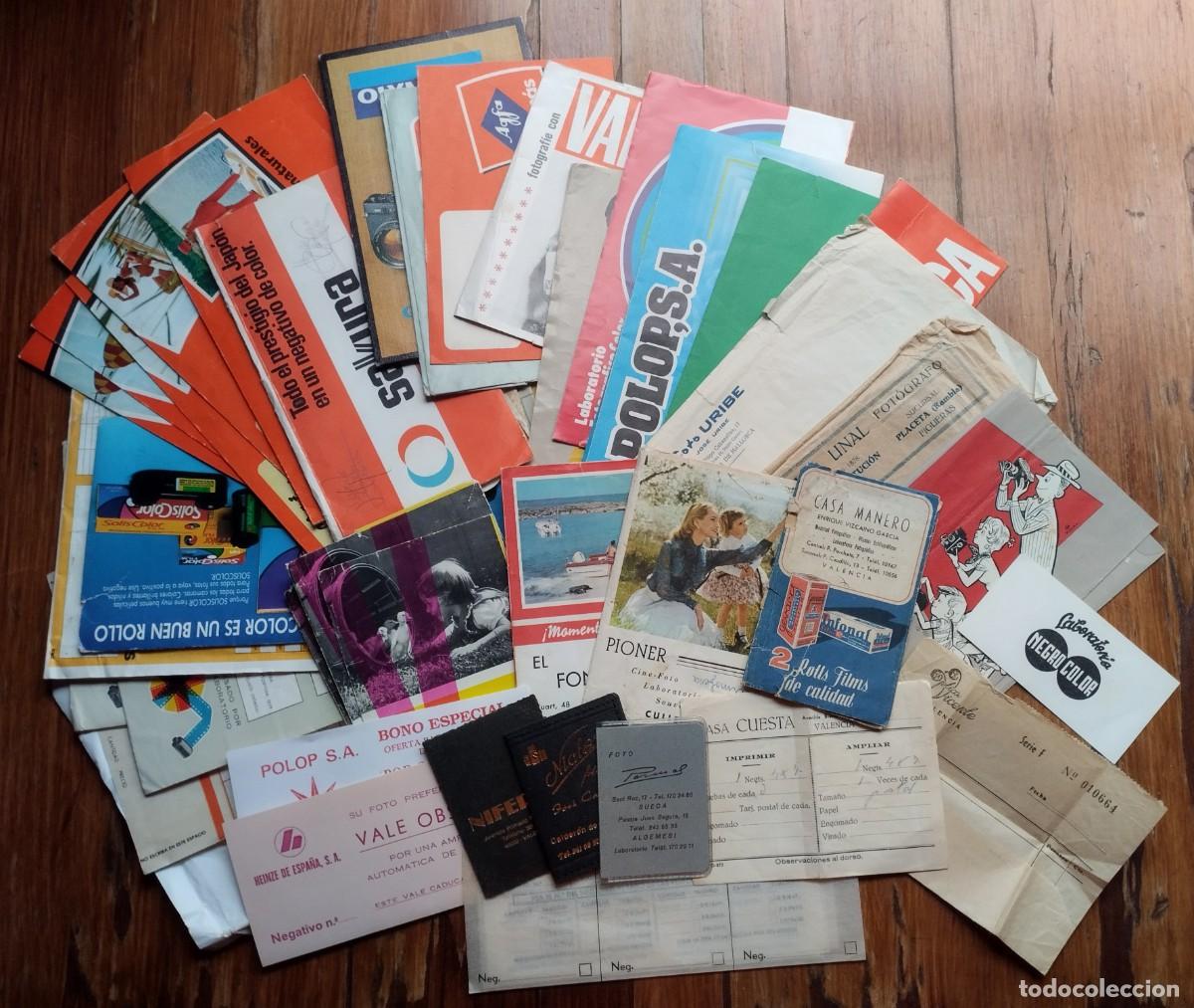 Photographie ancienne: Gran lote de fundas o estuches fotogr&aacute;ficos para fotos y negativos. Agfa, Kodak, Sakura, Valca...