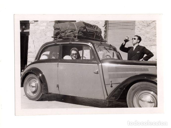 Alte Fotografie: VEH&Iacute;CULO CL&Aacute;SICO PARECE SER UN DKW F7 O UN DKW F8. 11,2X7,8.