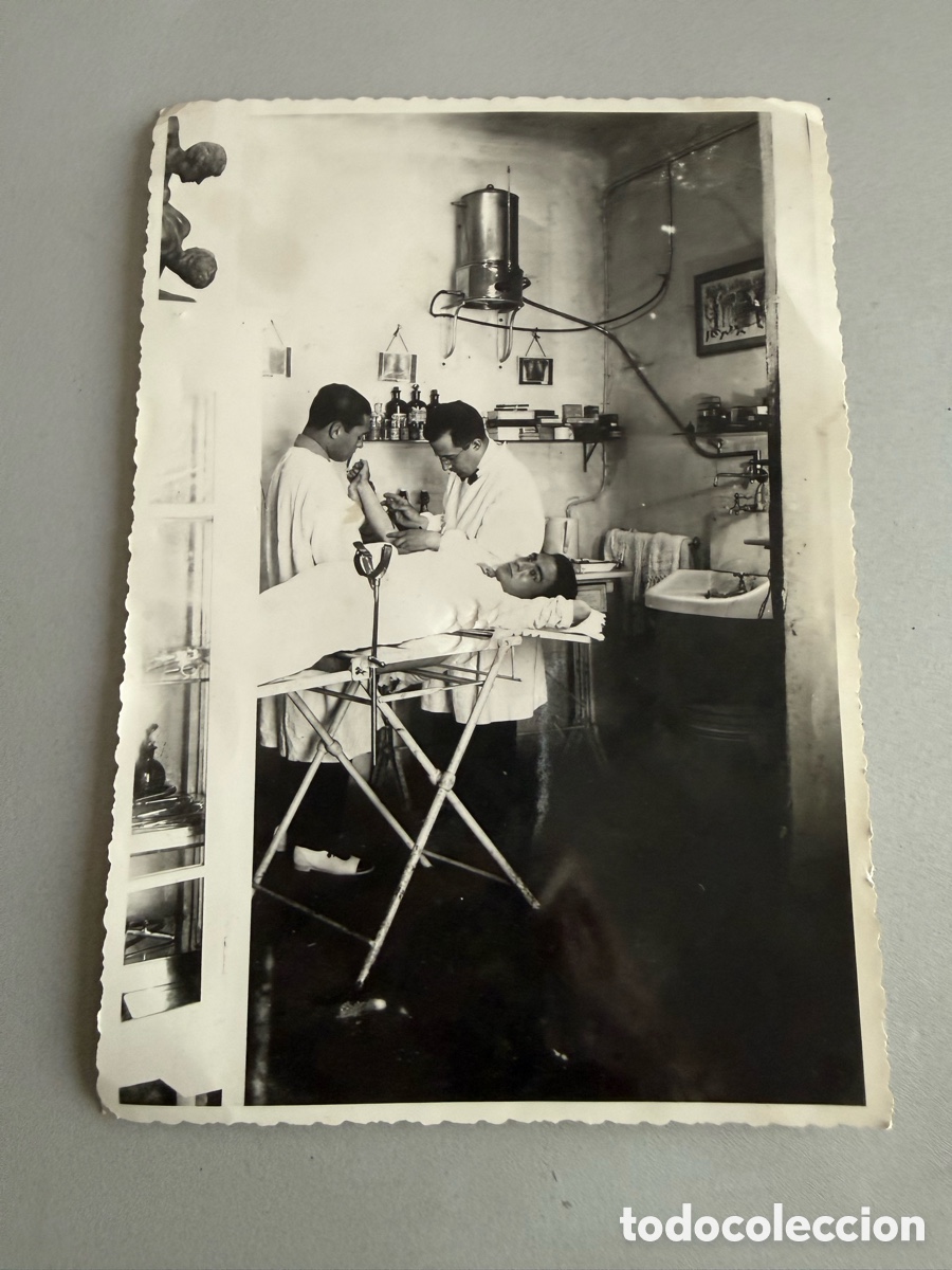 Fotograf&iacute;a antigua: Foto. M&Eacute;DICA. a&ntilde;os 40. 18x13 cm