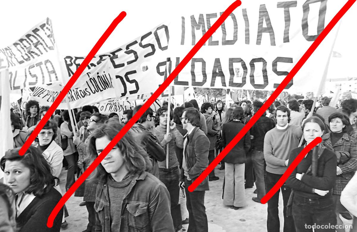 Fotograf&iacute;a antigua: Revoluci&oacute;n de los Claveles Portugal - NEGATIVO DE CELULOIDE - A Revolu&ccedil;&atilde;o dos Cravos