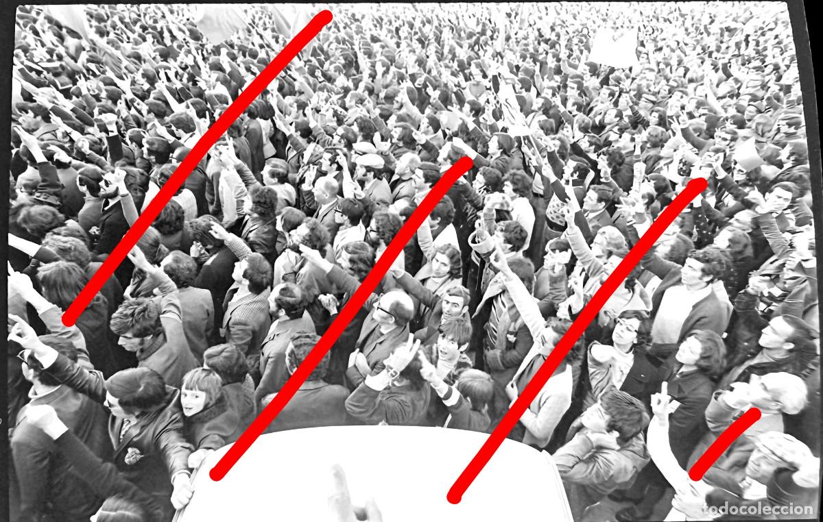 Fotograf&iacute;a antigua: Revoluci&oacute;n de los Claveles Portugal - NEGATIVO DE CELULOIDE - A Revolu&ccedil;&atilde;o dos Cravos