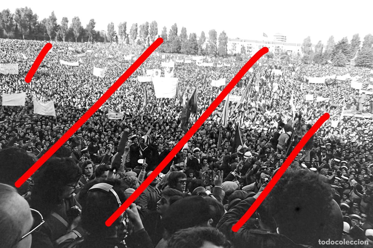 Fotograf&iacute;a antigua: Revoluci&oacute;n de los Claveles Portugal - NEGATIVO DE CELULOIDE - A Revolu&ccedil;&atilde;o dos Cravos