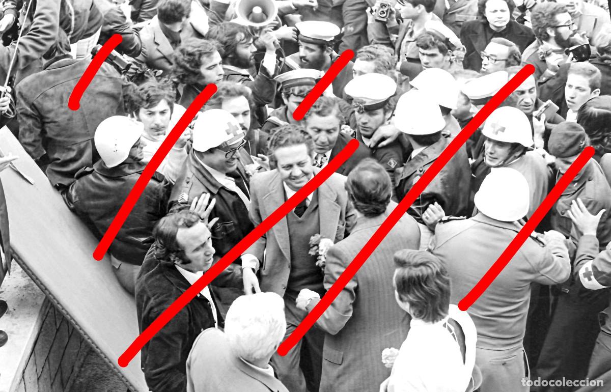 Fotograf&iacute;a antigua: Revoluci&oacute;n de los Claveles Portugal - NEGATIVO DE CELULOIDE - A Revolu&ccedil;&atilde;o dos Cravos