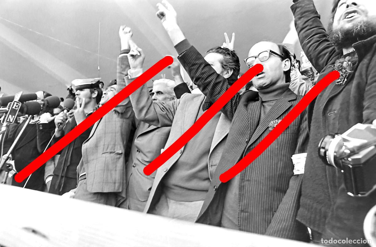 Fotograf&iacute;a antigua: Revoluci&oacute;n de los Claveles Portugal - NEGATIVO DE CELULOIDE - A Revolu&ccedil;&atilde;o dos Cravos