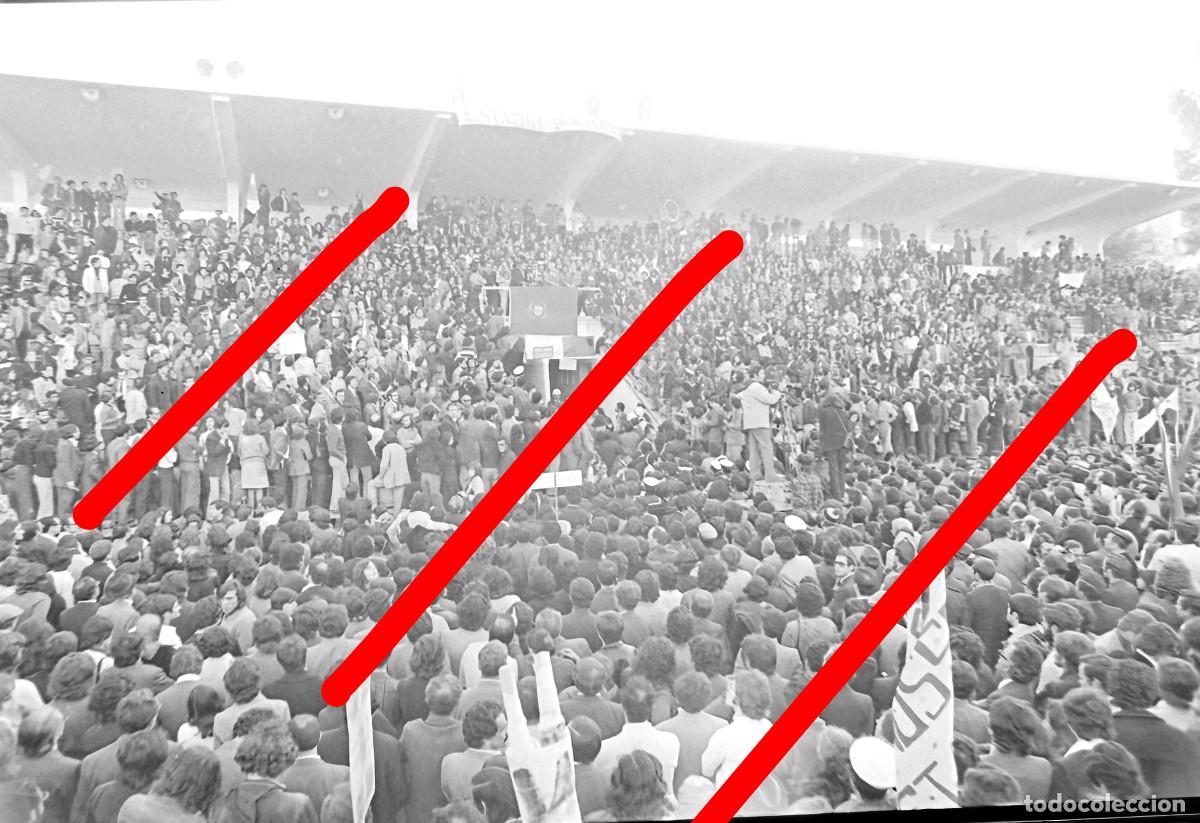 Fotograf&iacute;a antigua: Revoluci&oacute;n de los Claveles Portugal - NEGATIVO DE CELULOIDE - A Revolu&ccedil;&atilde;o dos Cravos