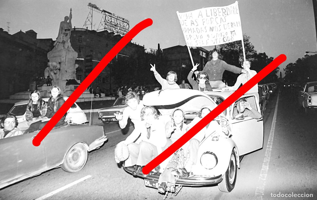 Fotograf&iacute;a antigua: Revoluci&oacute;n de los Claveles Portugal - NEGATIVO DE CELULOIDE - A Revolu&ccedil;&atilde;o dos Cravos