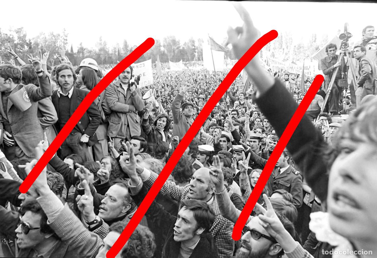 Fotograf&iacute;a antigua: Revoluci&oacute;n de los Claveles Portugal - NEGATIVO DE CELULOIDE - A Revolu&ccedil;&atilde;o dos Cravos