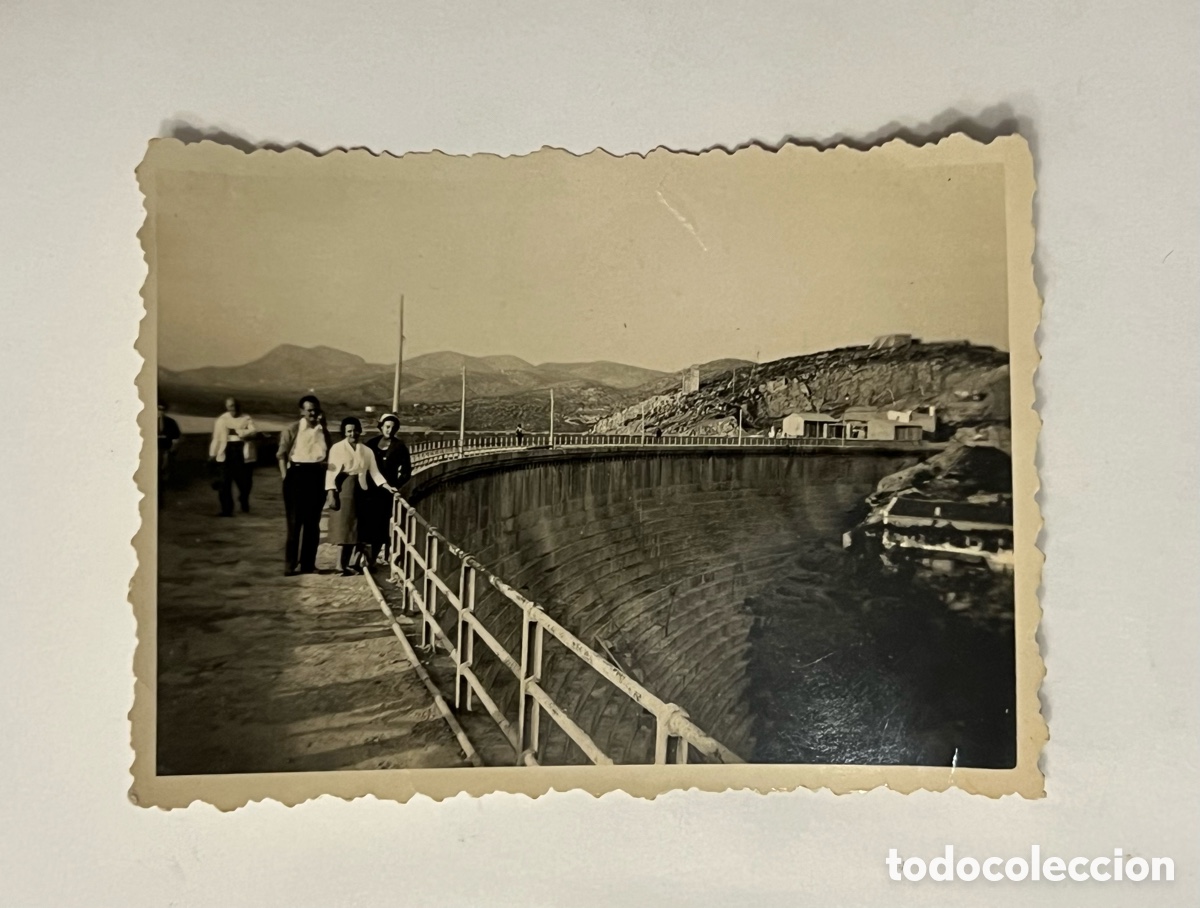Fotografia antica: Pantano de Mar&iacute;a Cristina entre los municipios de Alcora, San Juan de Mor&oacute;, Borriol.. (a.1956)