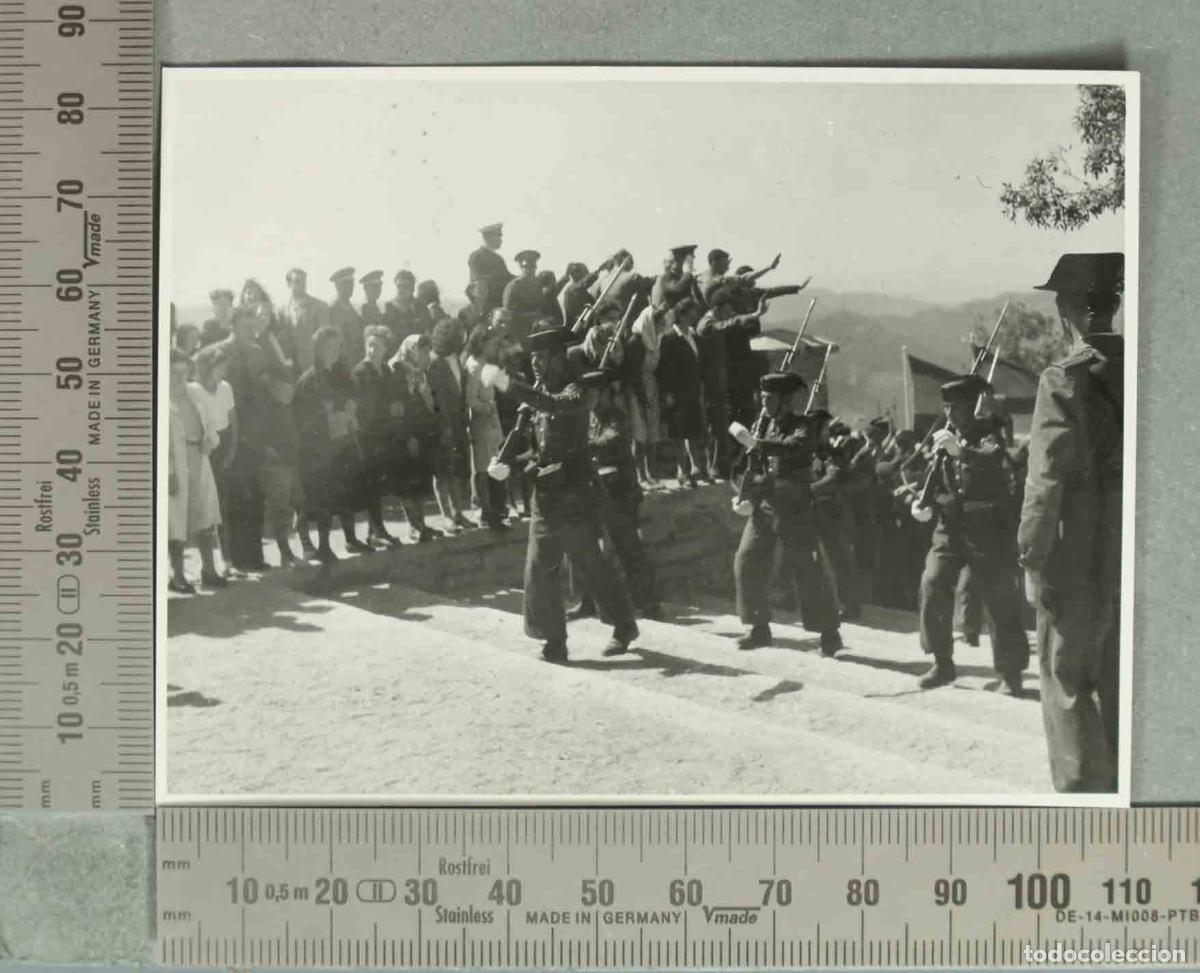Fotograf&iacute;a antigua: FOTOGRAFIA. DESFILE GUARDIA CIVIL SANTUARIO VIRGEN DE LA CABEZA. GUARDIA CIVIL. HACIA 27-4-1941