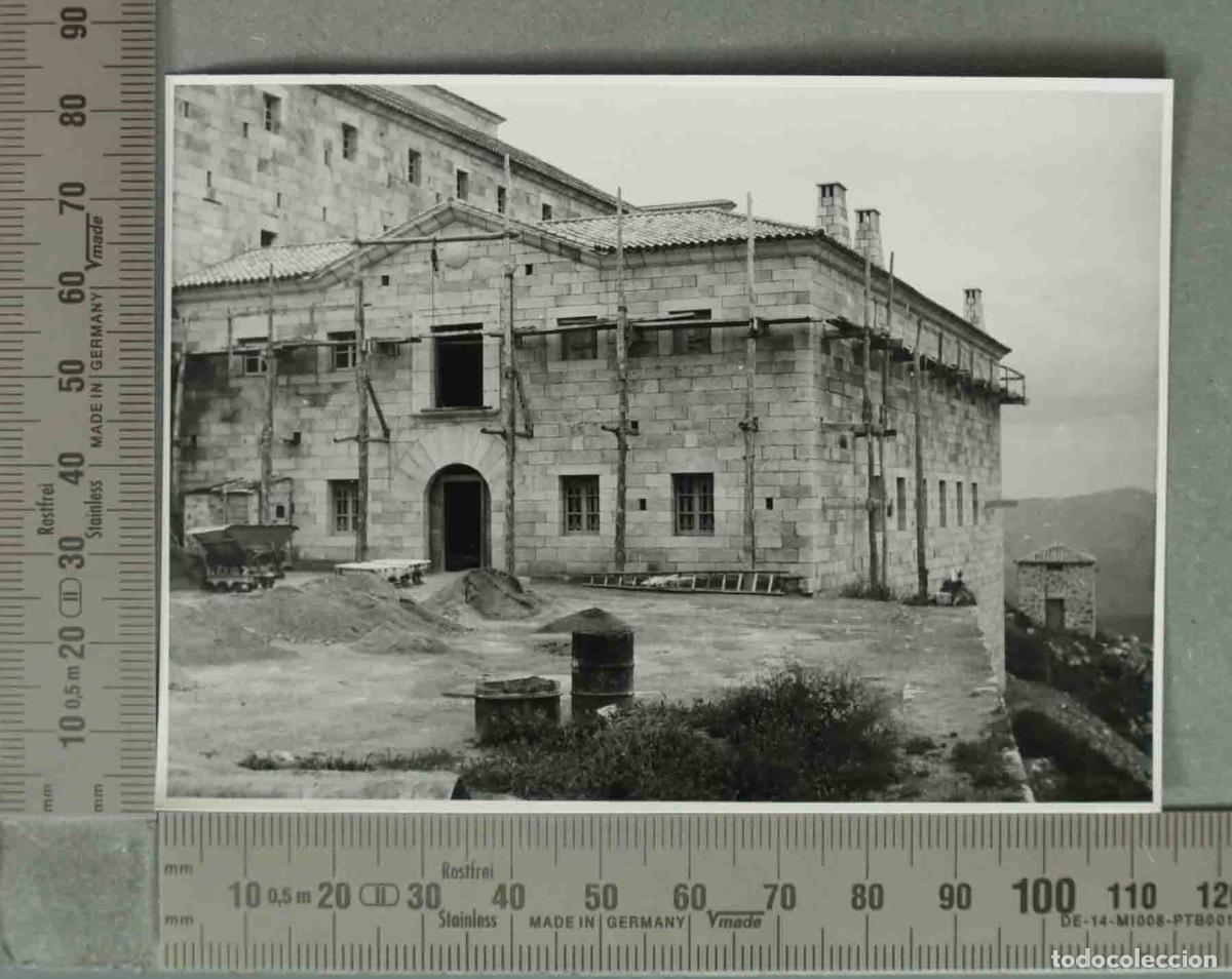Fotografia antiga: FOTOGRAFIA. VISTA ANDAMIOS RECONSTRUCCION SANTUARIO VIRGEN DE LA CABEZA. 1943