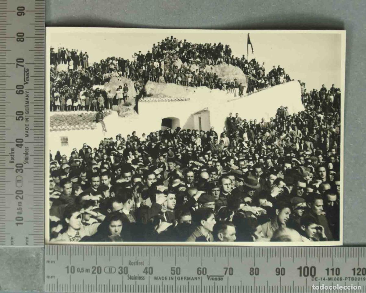 Fotograf&iacute;a antigua: FOTOGRAFIA. ACTO INAUGURA? ERMITA NUEVA GUADIX. HACIA 1944