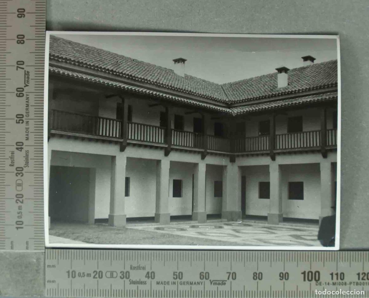Fotografia antica: FOTOGRAFIA. VISTA PATIO RECONSTRUIDO POSTGUERRA ORGIVA. HACIA 1940