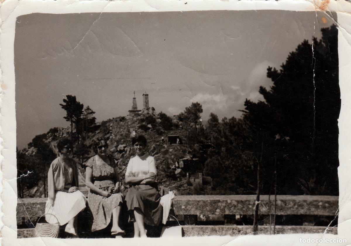 Fotograf&iacute;a antigua: Pico Facho. Monte de Santa Tecla en A Guarda, Pontevedra. A&ntilde;os 50 pc