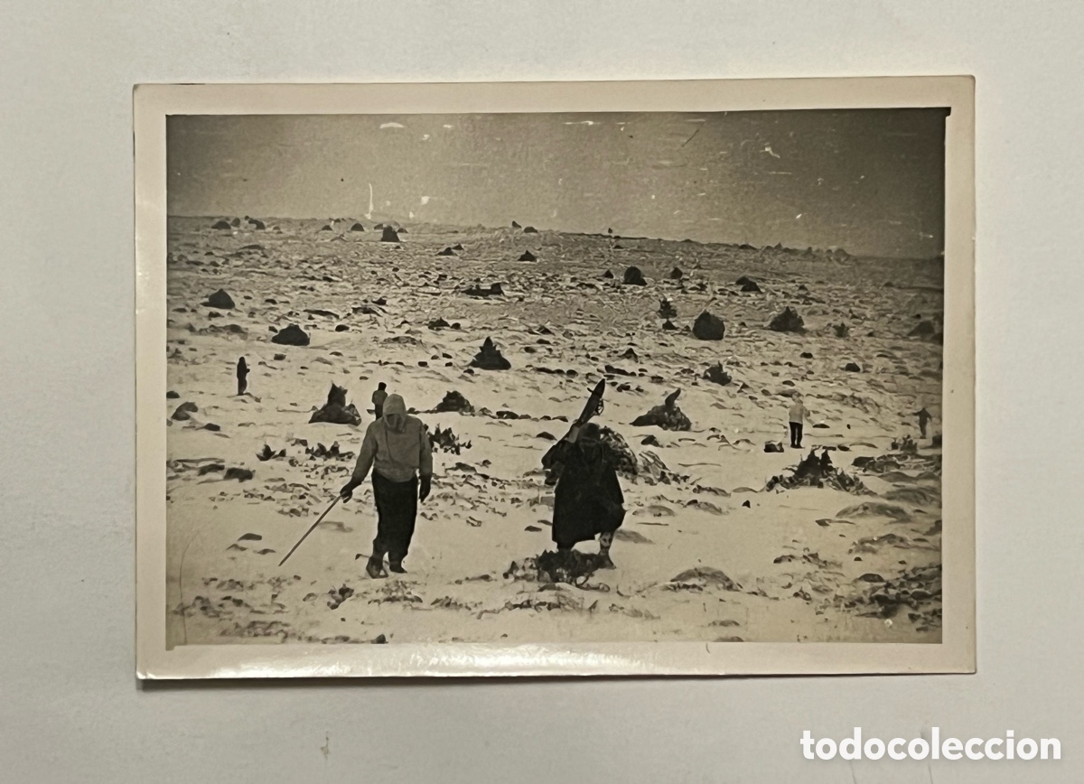 Photographie ancienne: JAVALAMBRE NEVADO.. Fotografia una jornada de esqui.. (h.1953?) Med&iacute;das: 6,5 x 9 cm.