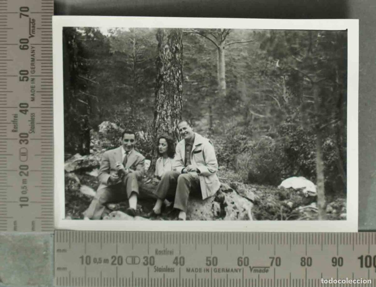 Fotografia antiga: FOTOGRAFIA. JOVENES EN EL CAMPO. HACIA 1950