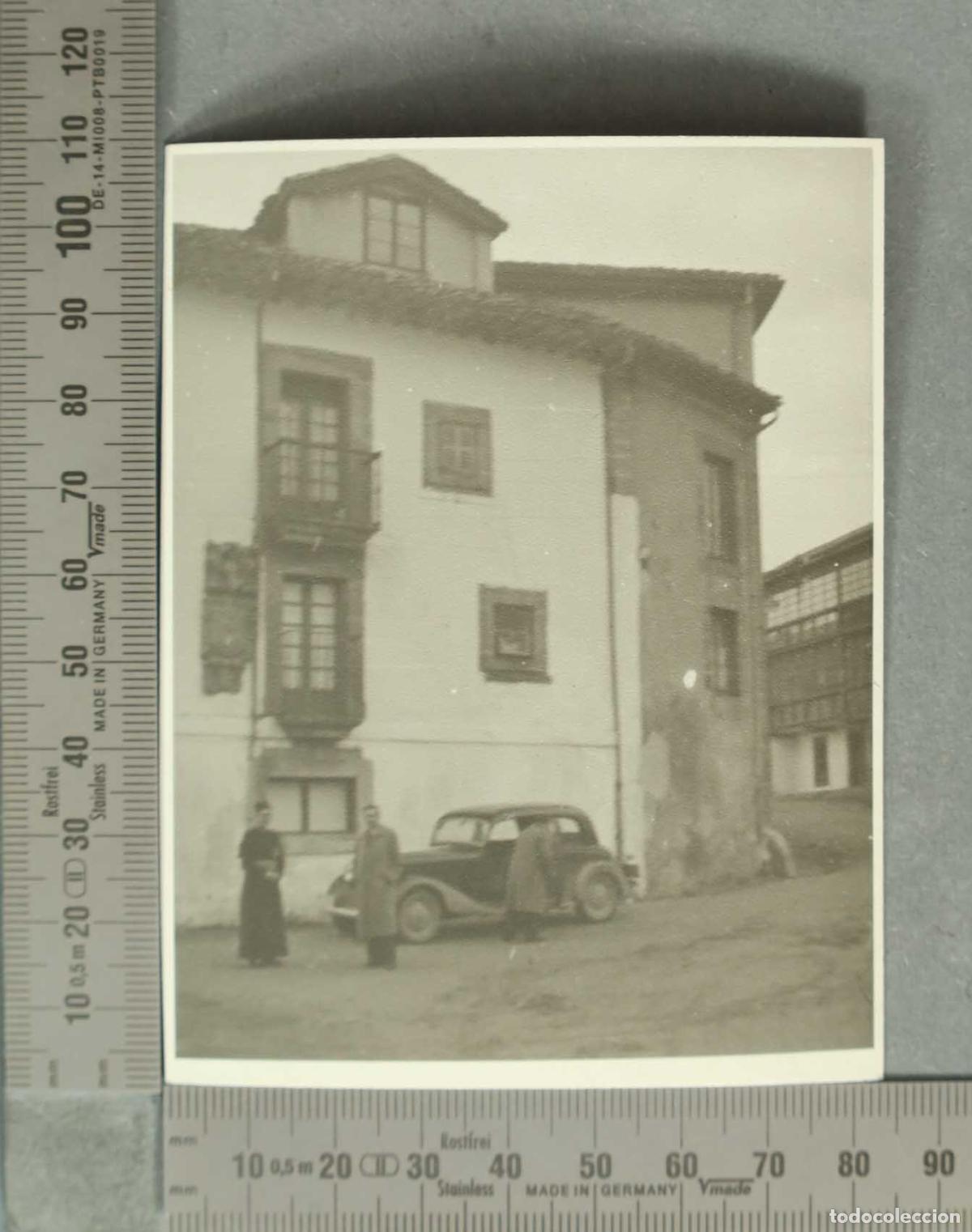 Antique Photography: FOTOGRAFIA. VISTA DE COMILLAS. SACERDOTE HACIA 1940
