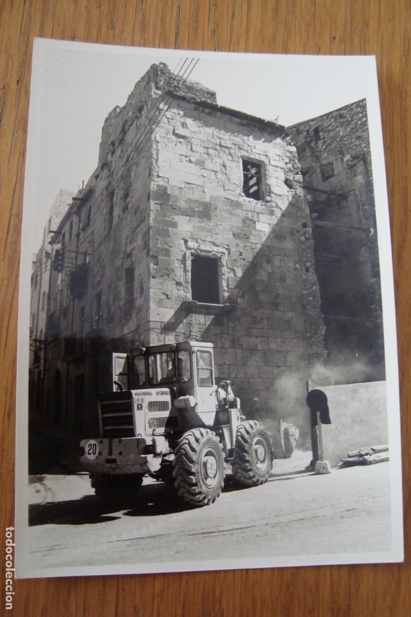 Fotograf&iacute;a antigua: ANTIGUA FOTOGRAFIA. OBRAS CASCO ANTIGUO. FOTO CHINCHILLA TARRAGONA 1973.