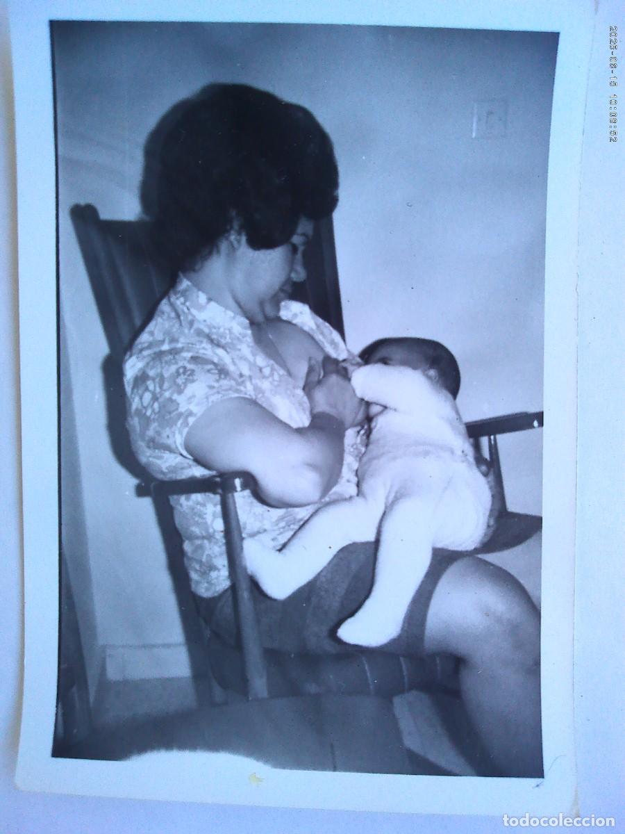 Fotograf&iacute;a antigua: FOTO DE MADRE DANDO EL PECHO A SU BEBE