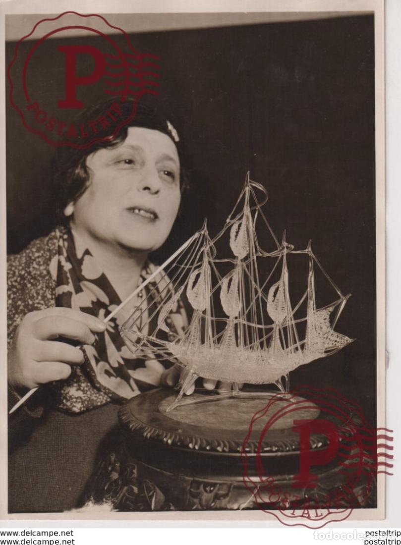 Alte Fotografie: ARTISTS IN GLASS MRS BEATRICE ENES 20*15CM Fonds Victor FORBIN 1864-1947